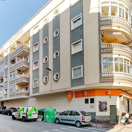 Calle Felix Rodriguez Торевьиа Экстерьер фото